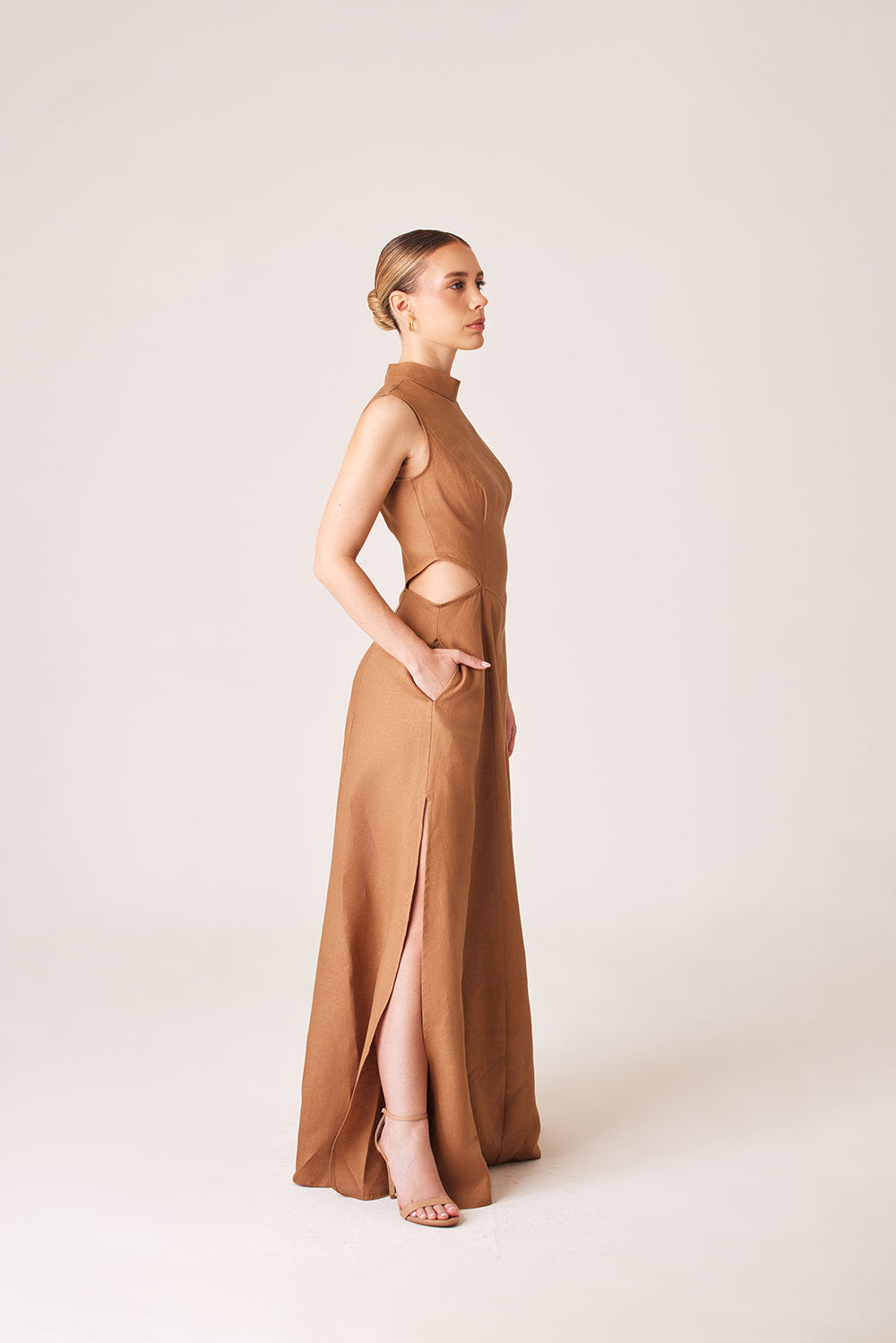 Almendra Dress
